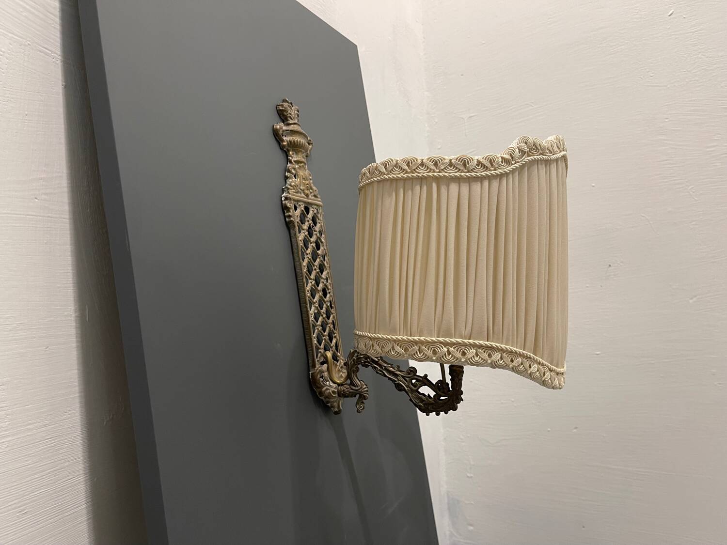 Lot de 2 appliques en laiton des années 1960