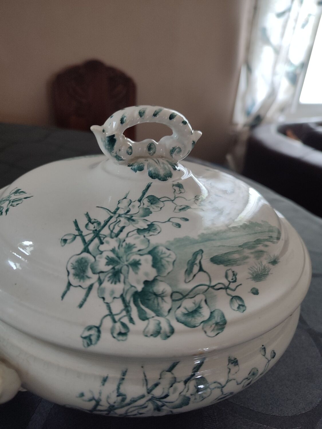 Small old tureen Terre de fer Bertin Tissier