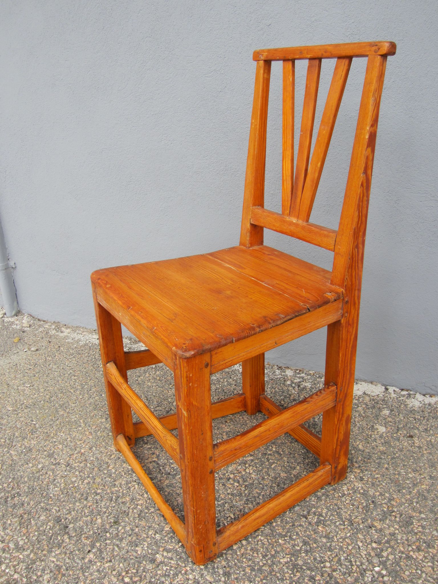 Chaise de ferme rustique