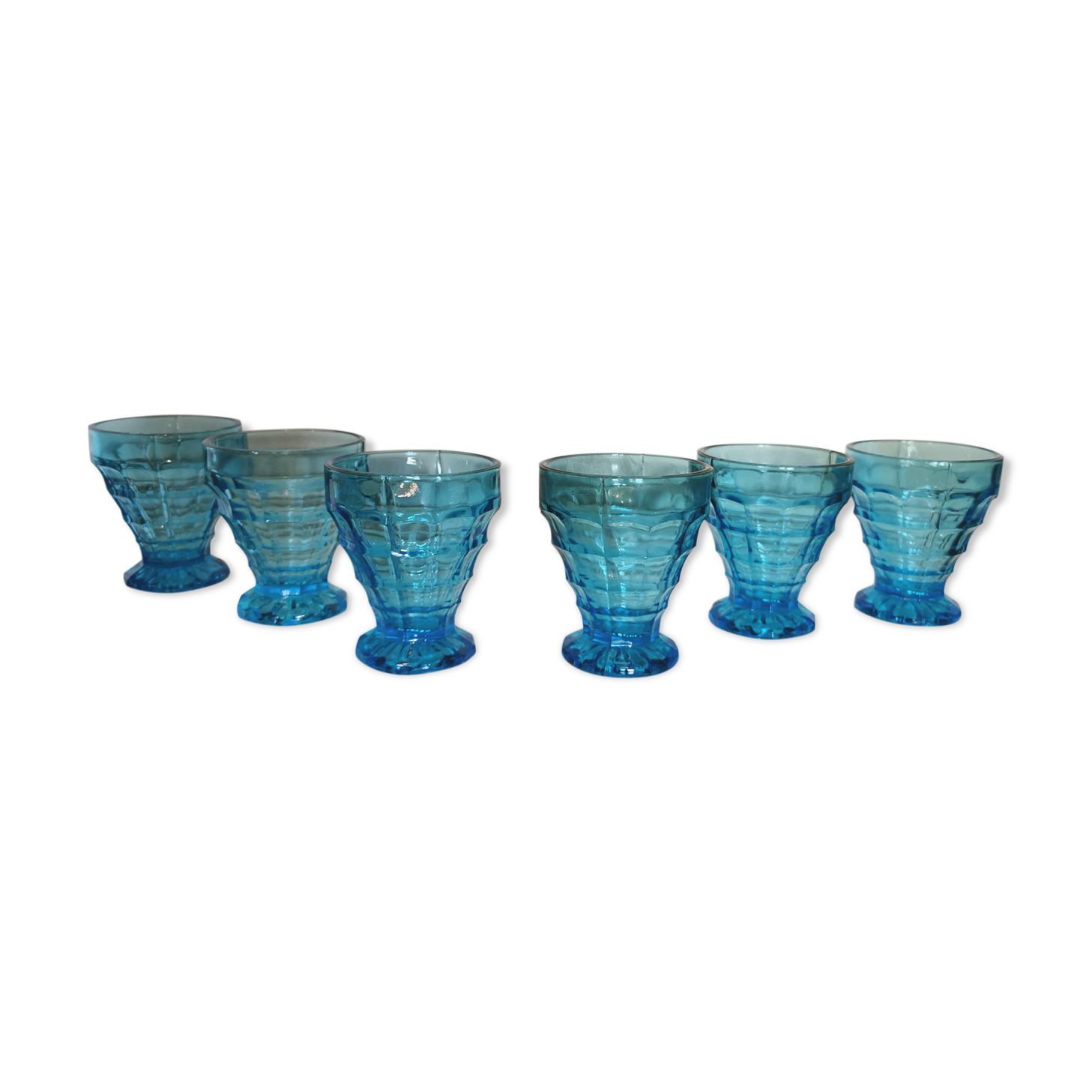 Lot de 6 verres bleus à facettes