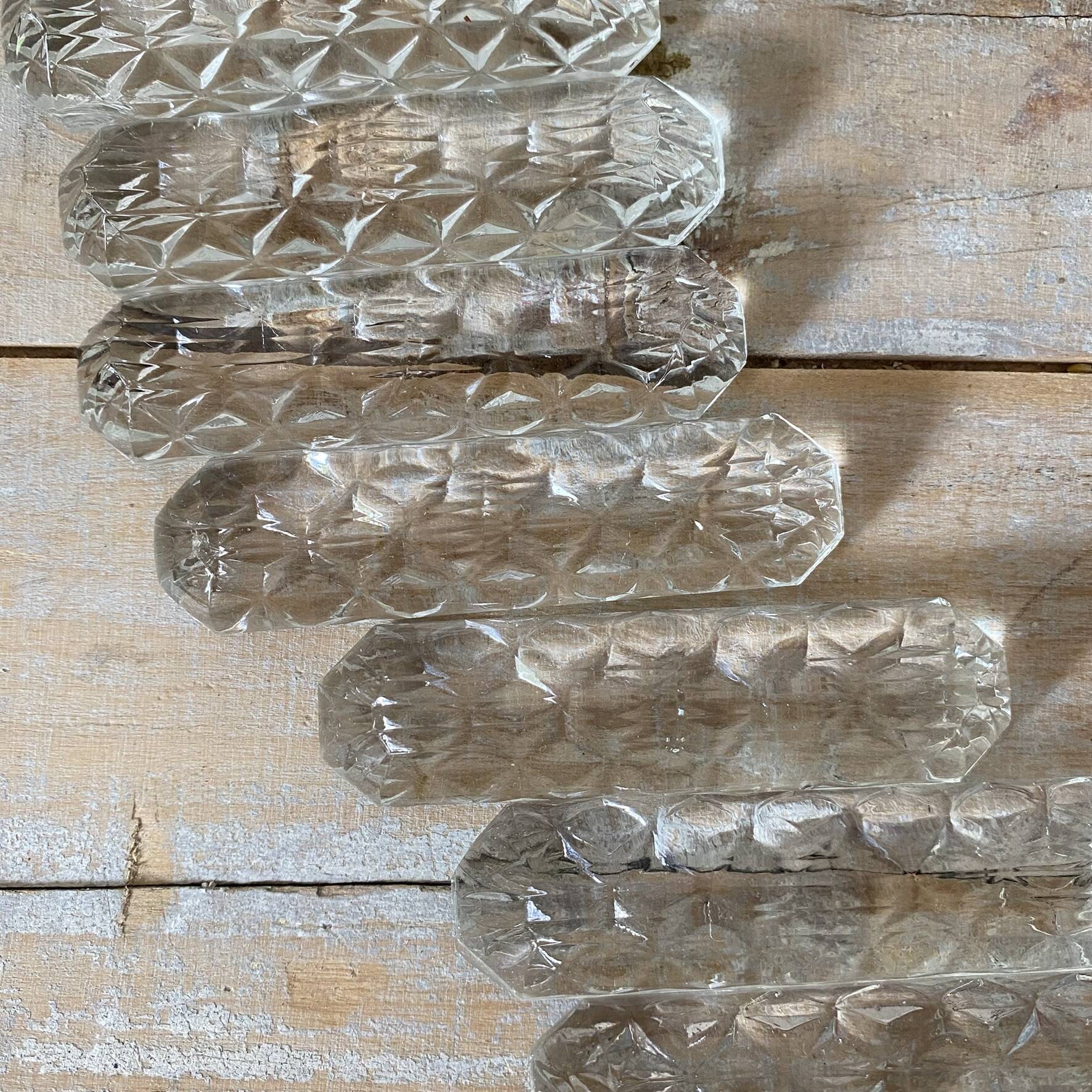 Moulded glass knife rest, 1950s-60s