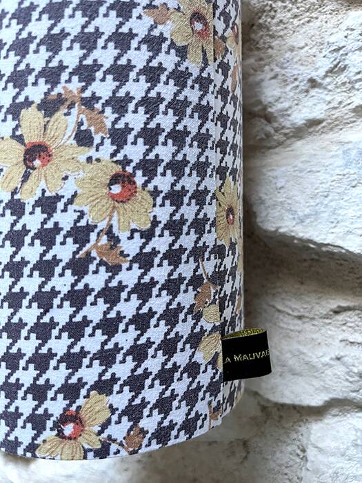 Complete vintage fabric lamp