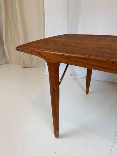 table basse de Johannes Andersen- Danemark années 50/60