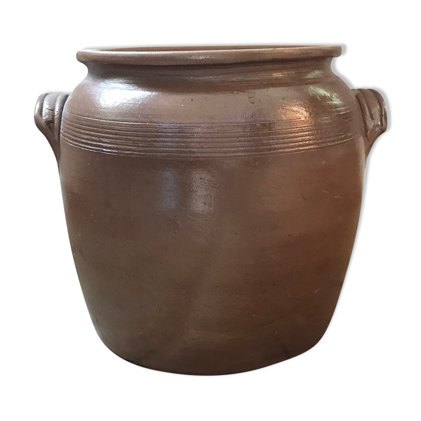 Sandstone pot