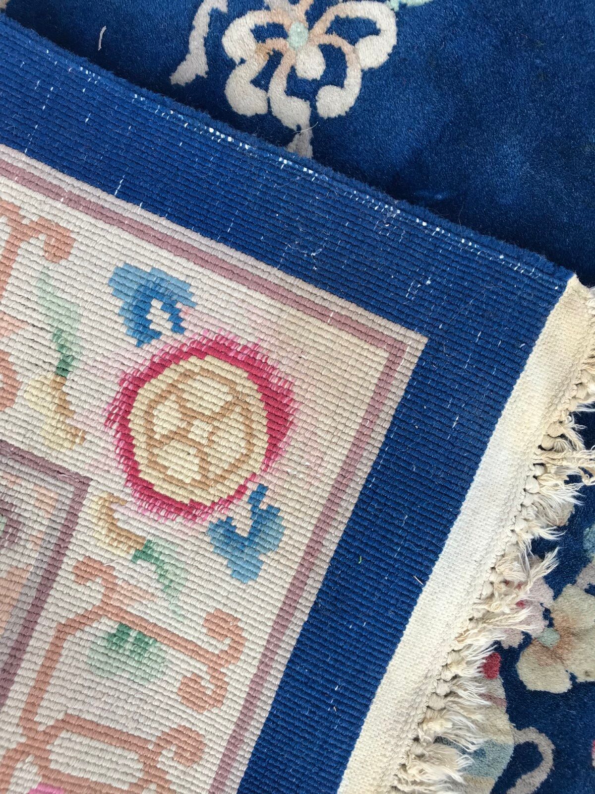 Chinese carpet  vintage 140 x 200 cm