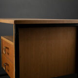 Small vintage office