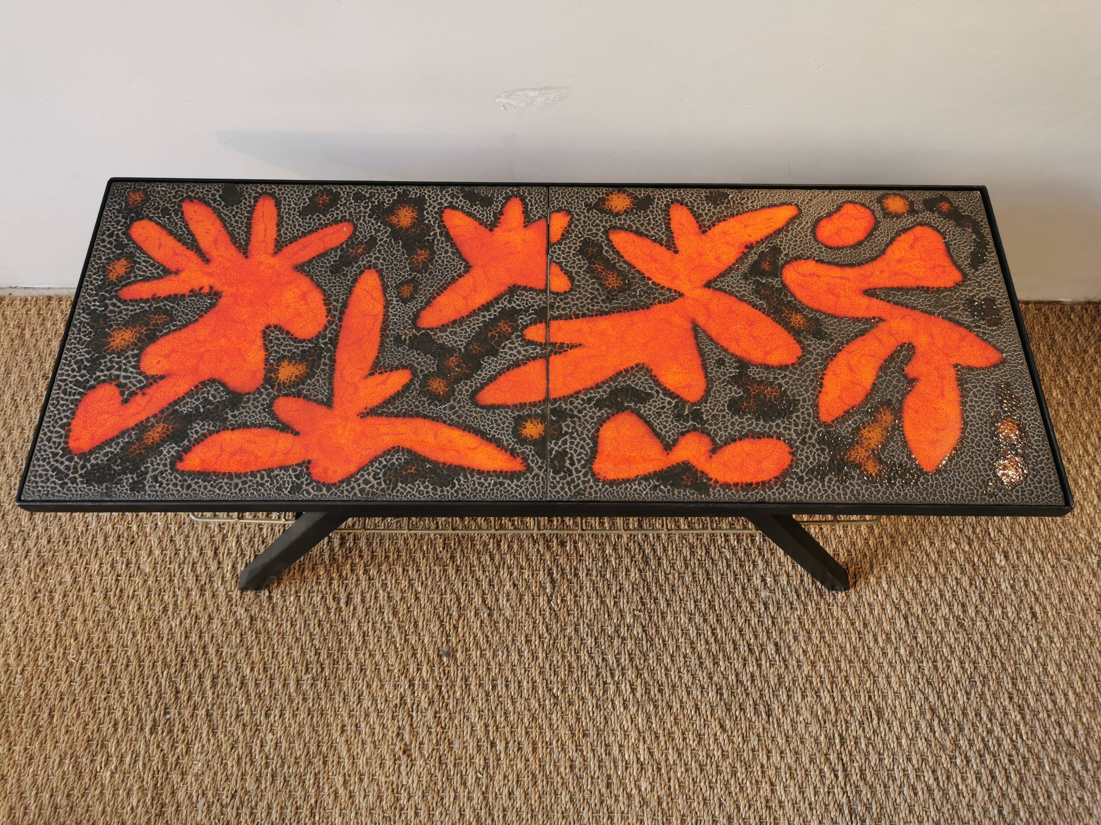 Coffee table of the "cloutier brothers" in lava stone 50s