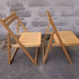 2 folding chairs from the 80s and 90s