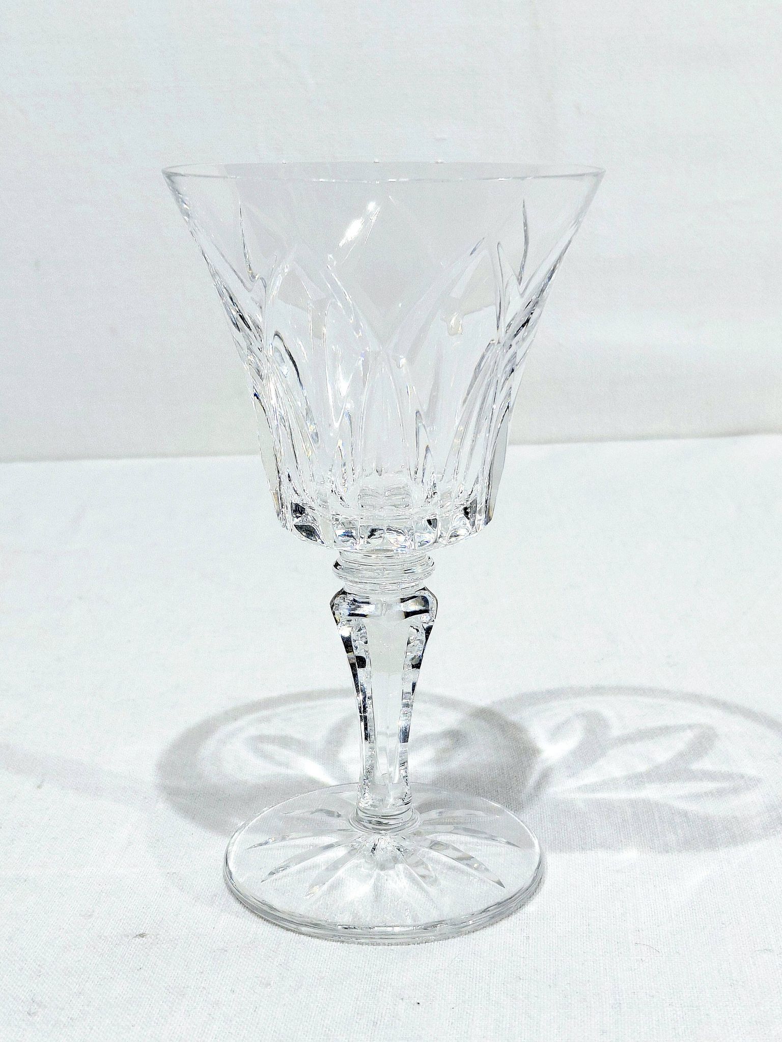 9 verres a vin rouge st louis modèle camargue