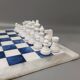 Jeu d'échecs en albâtre de Volterra bleu et blanc fabriqué à la main, années 1970