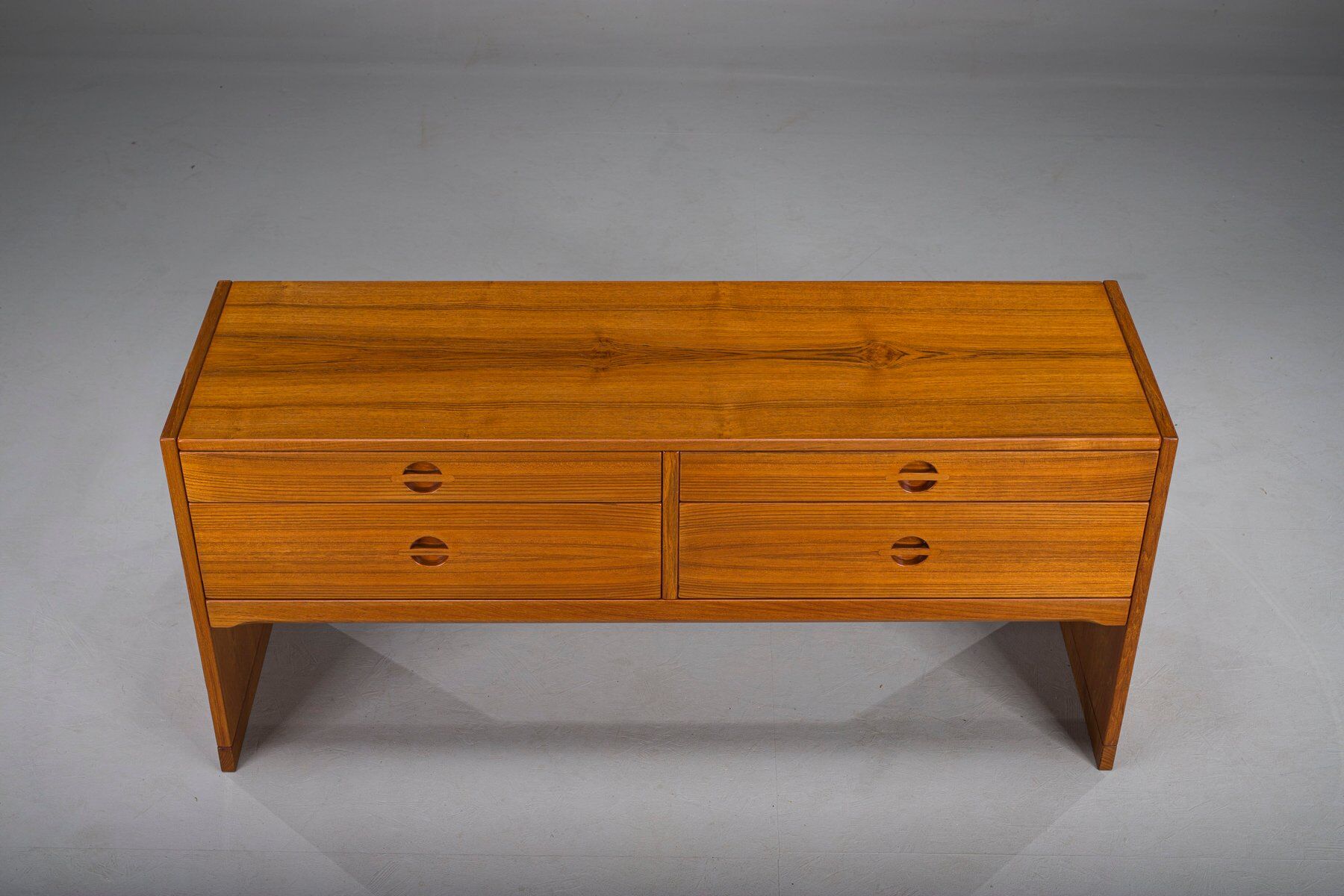 Vintage Danish Model N. 604 chest in teak by Aksel Kjersgaard, 1960s