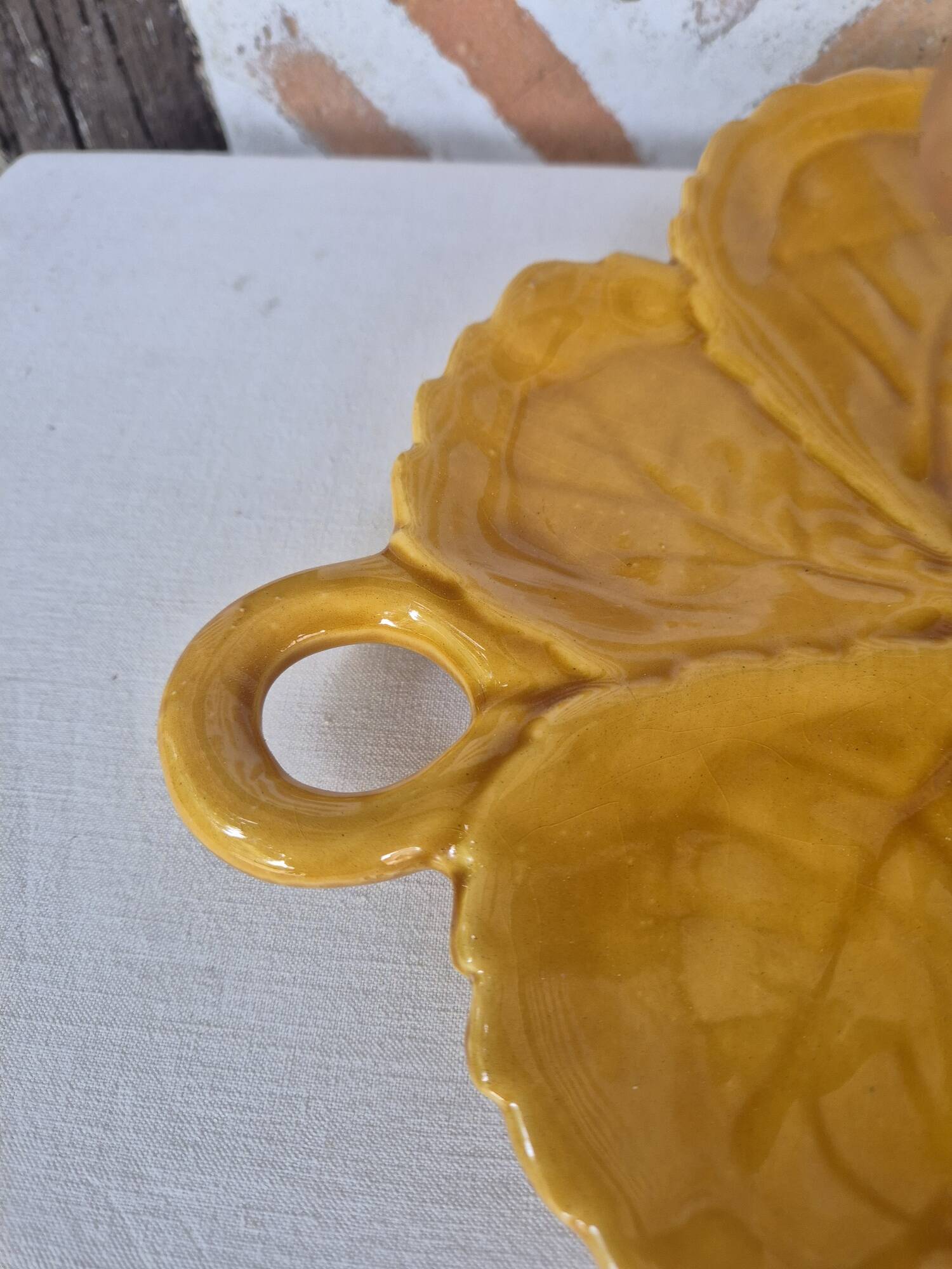 1960s leaf cheese board