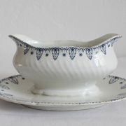 Gien "Memphis" iron clay sauce boat