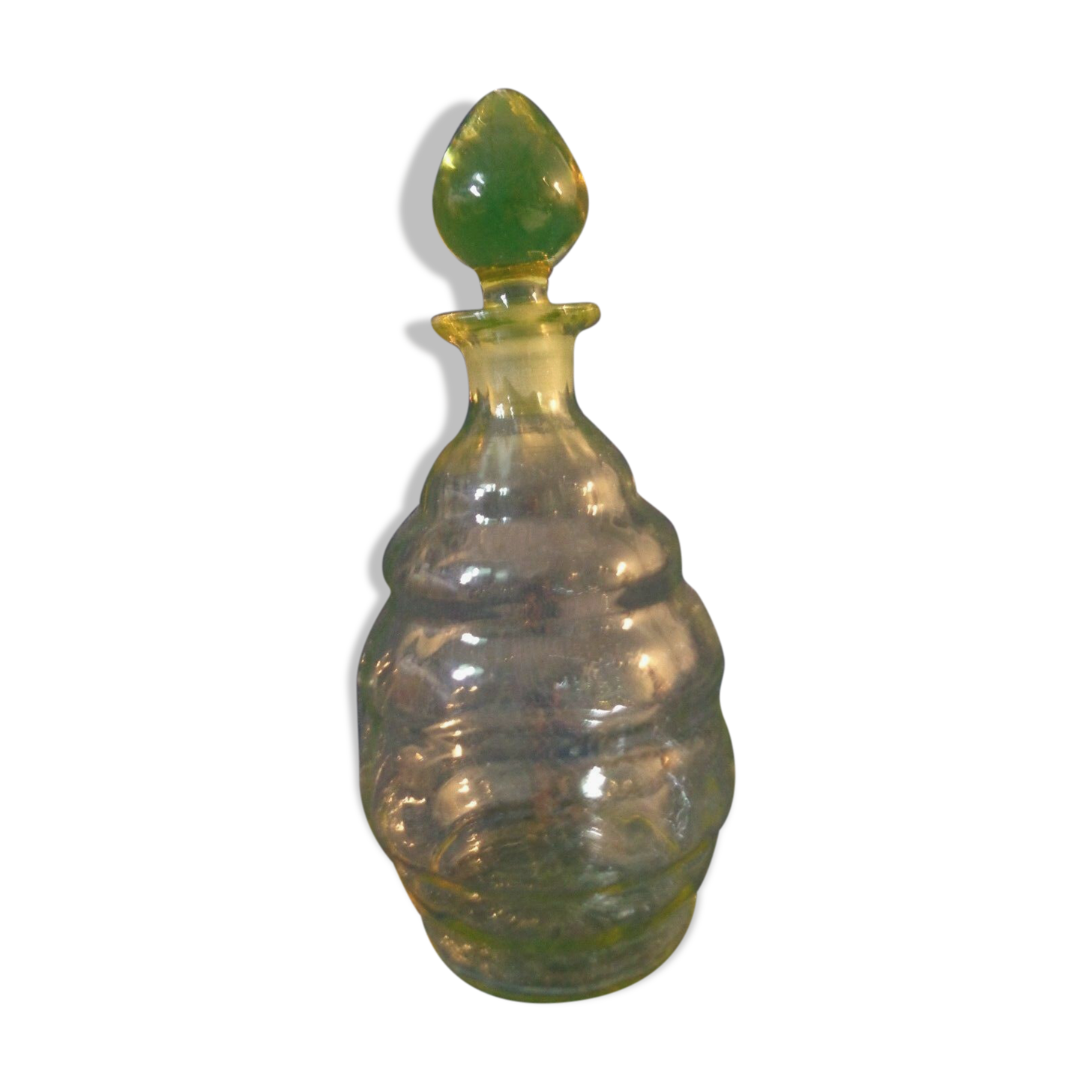 Carafe à liqueur en verre jaune