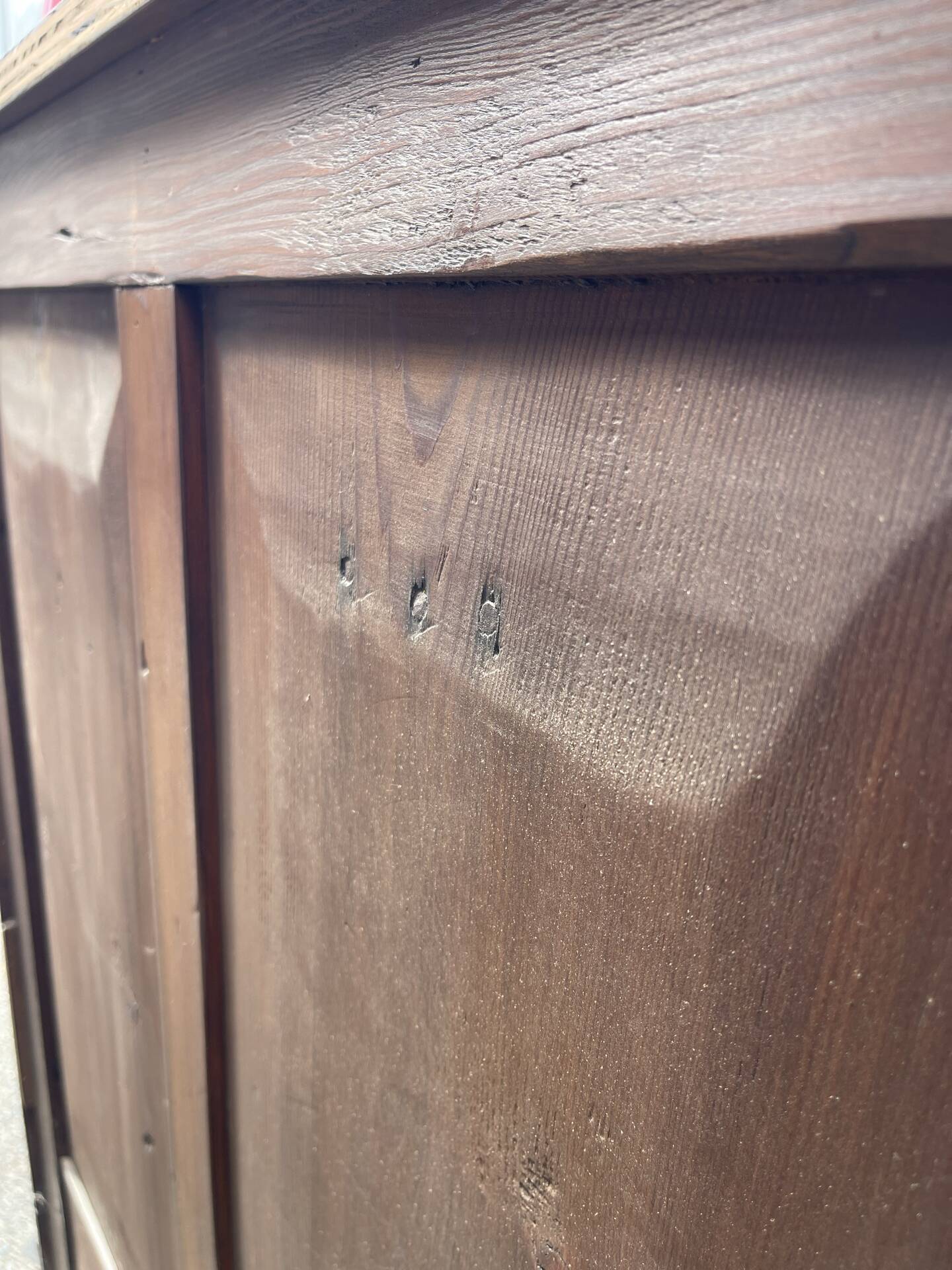 Buffet – Very supportive in solid walnut, quality artisanal work.