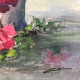 Table bouquet of red roses