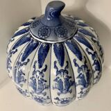 Large Chinese Porcelain Ginger Jar