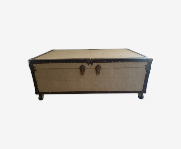 Malle de rangement sur roulettes