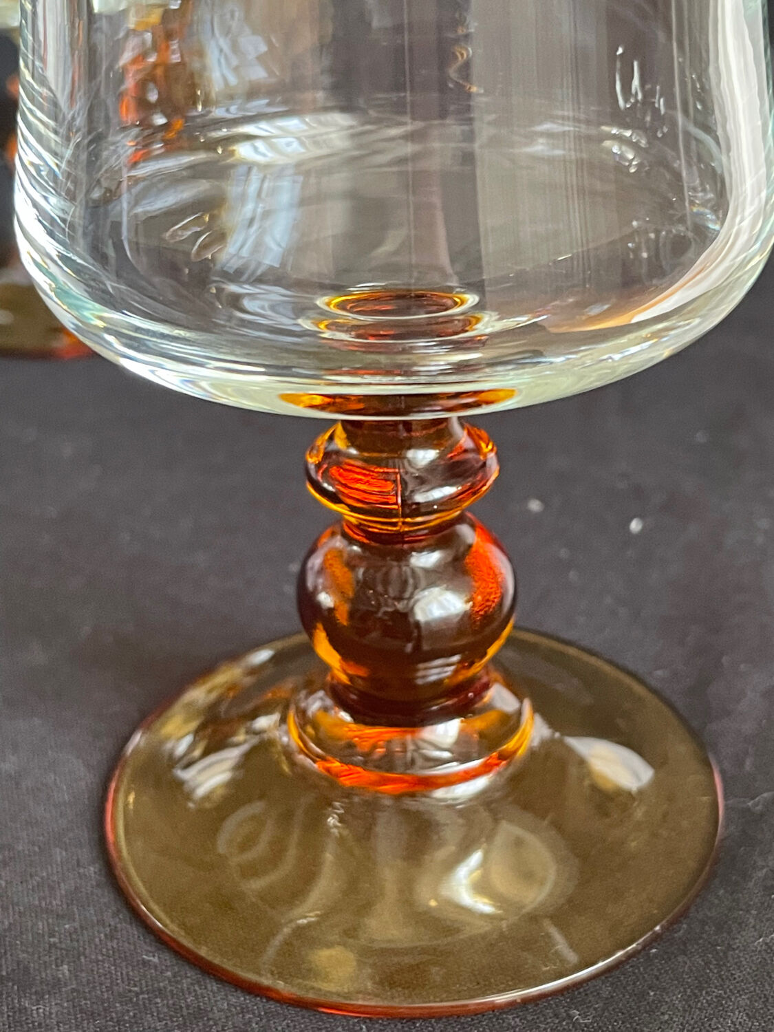 Set of 6 vintage Luminarc wine glasses