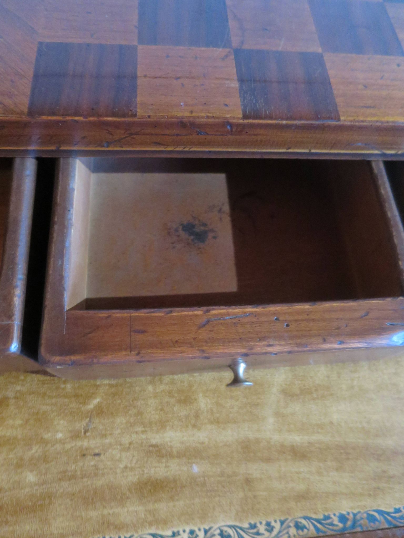 Secretary with mechanism - 4 secret drawers - lock - marquetry chessboard - 1950