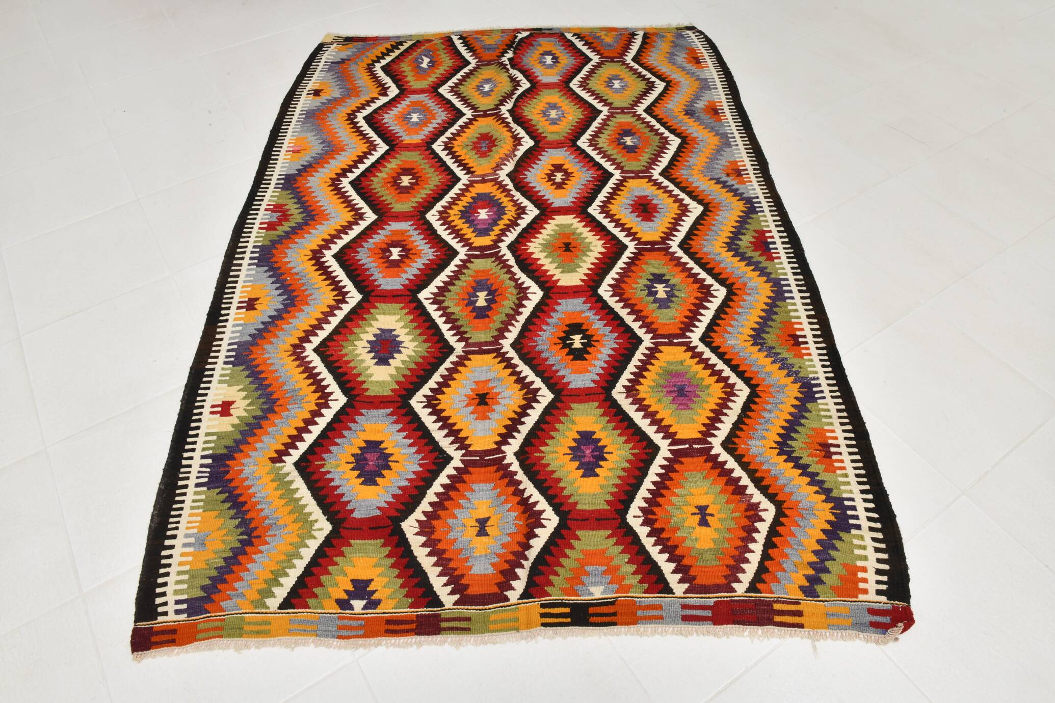 Tapis Kilim géométrique multicolore 5x8, 160x237 cm