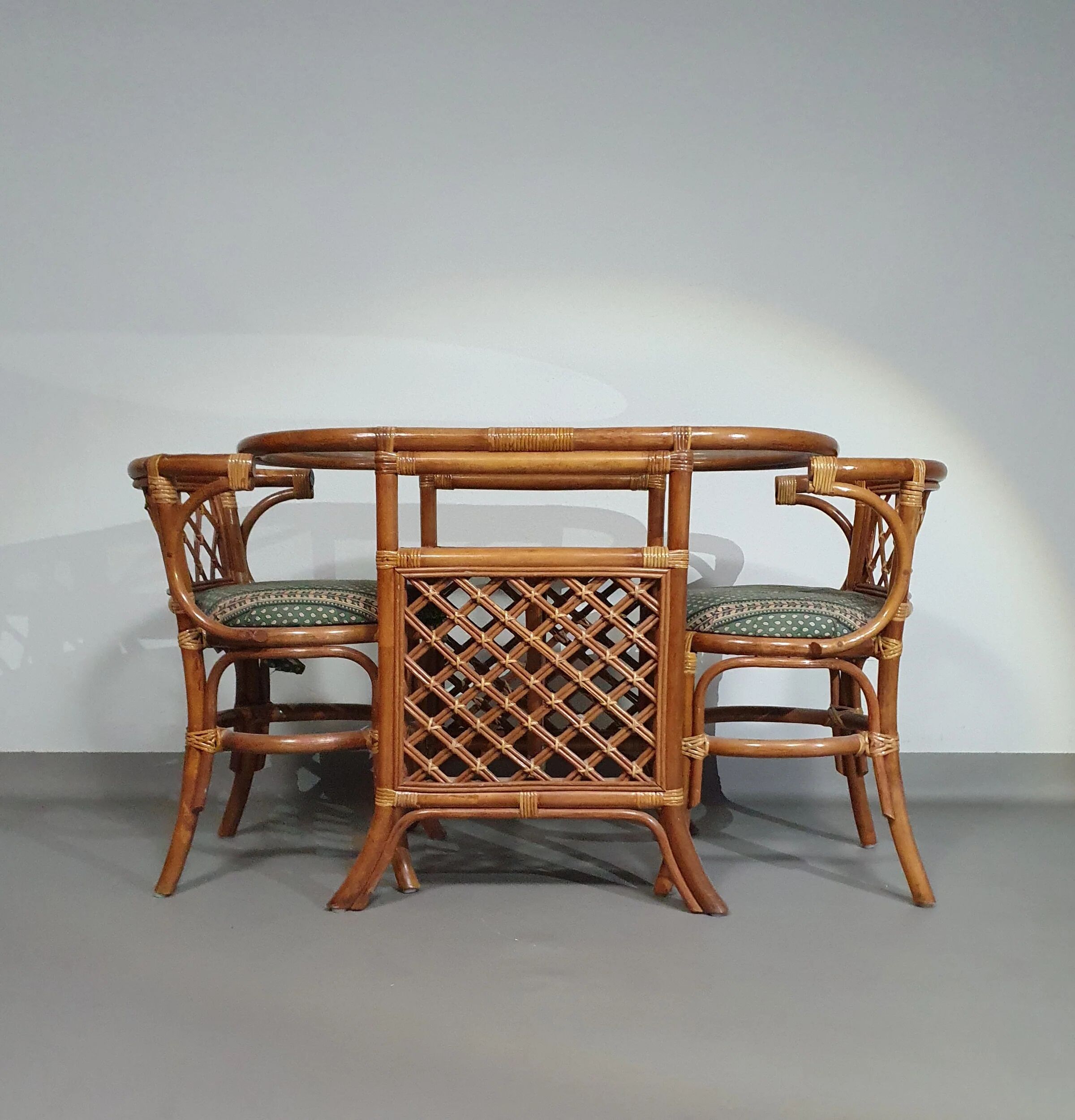 Rattan / bamboo balcony side table / chairs set 1970s