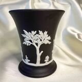 Wegwood England vase, 9.5 cm