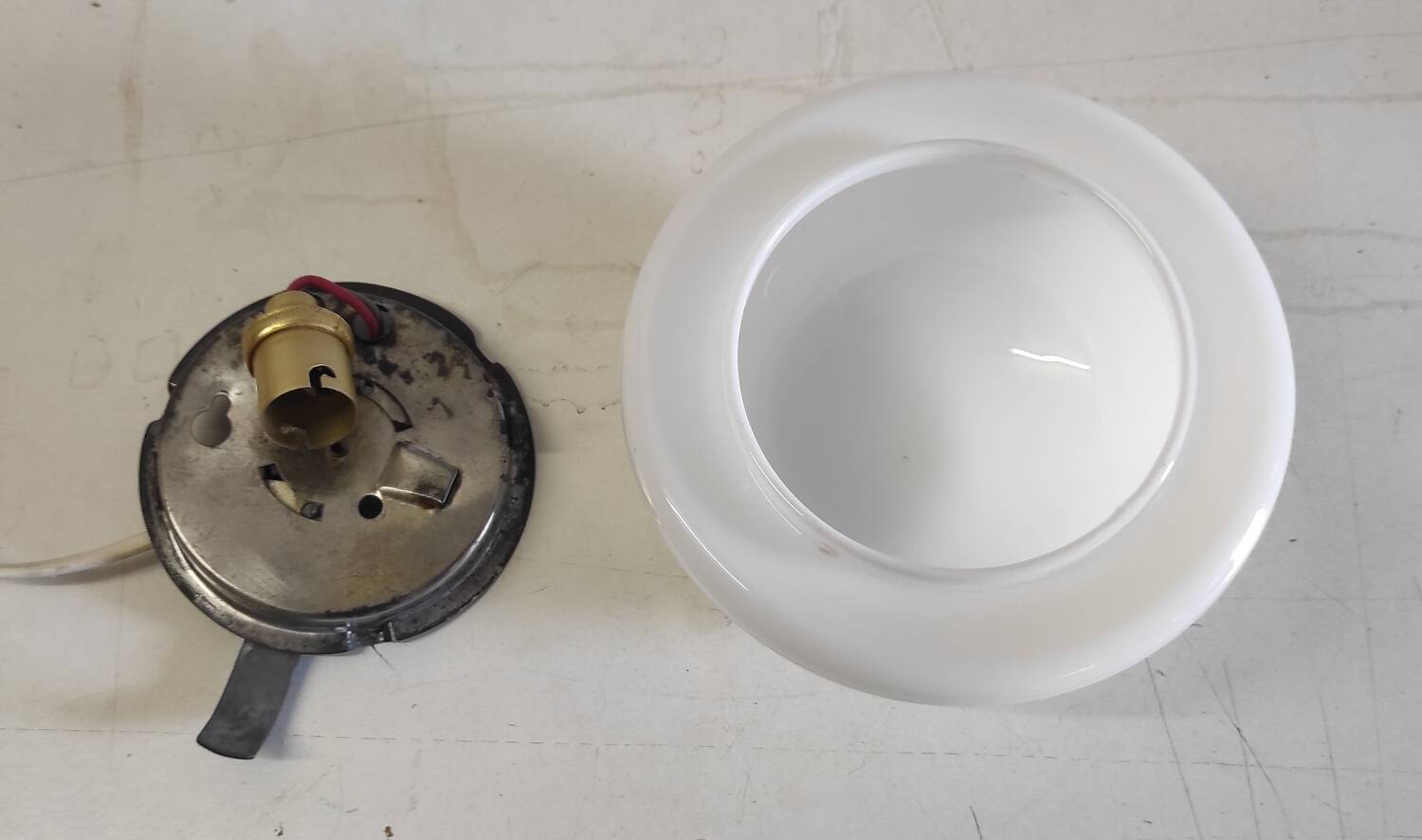 Opaline globe ceiling light 15 cm - mid. 20th century