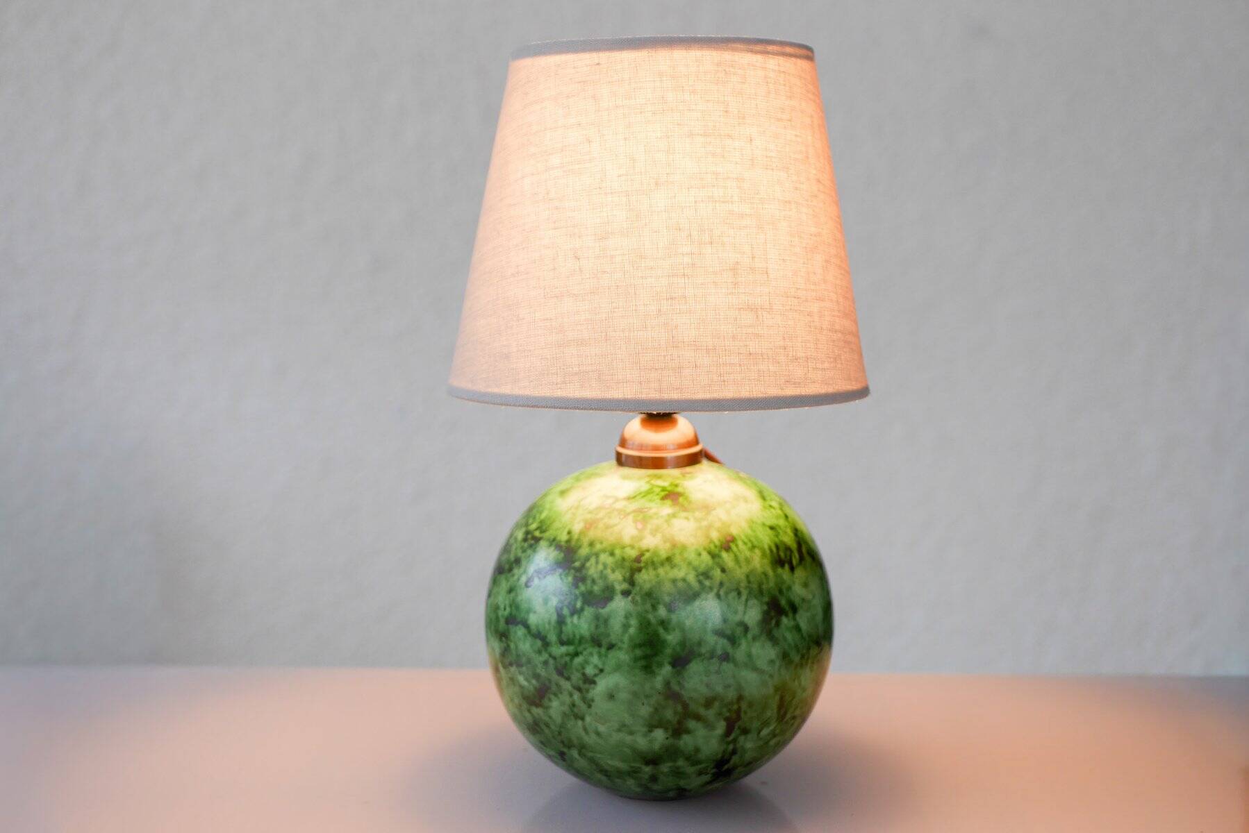 Scandinavian Art Deco table lamp in ceramic by Erik Mornils for Nittsjö, 1930s