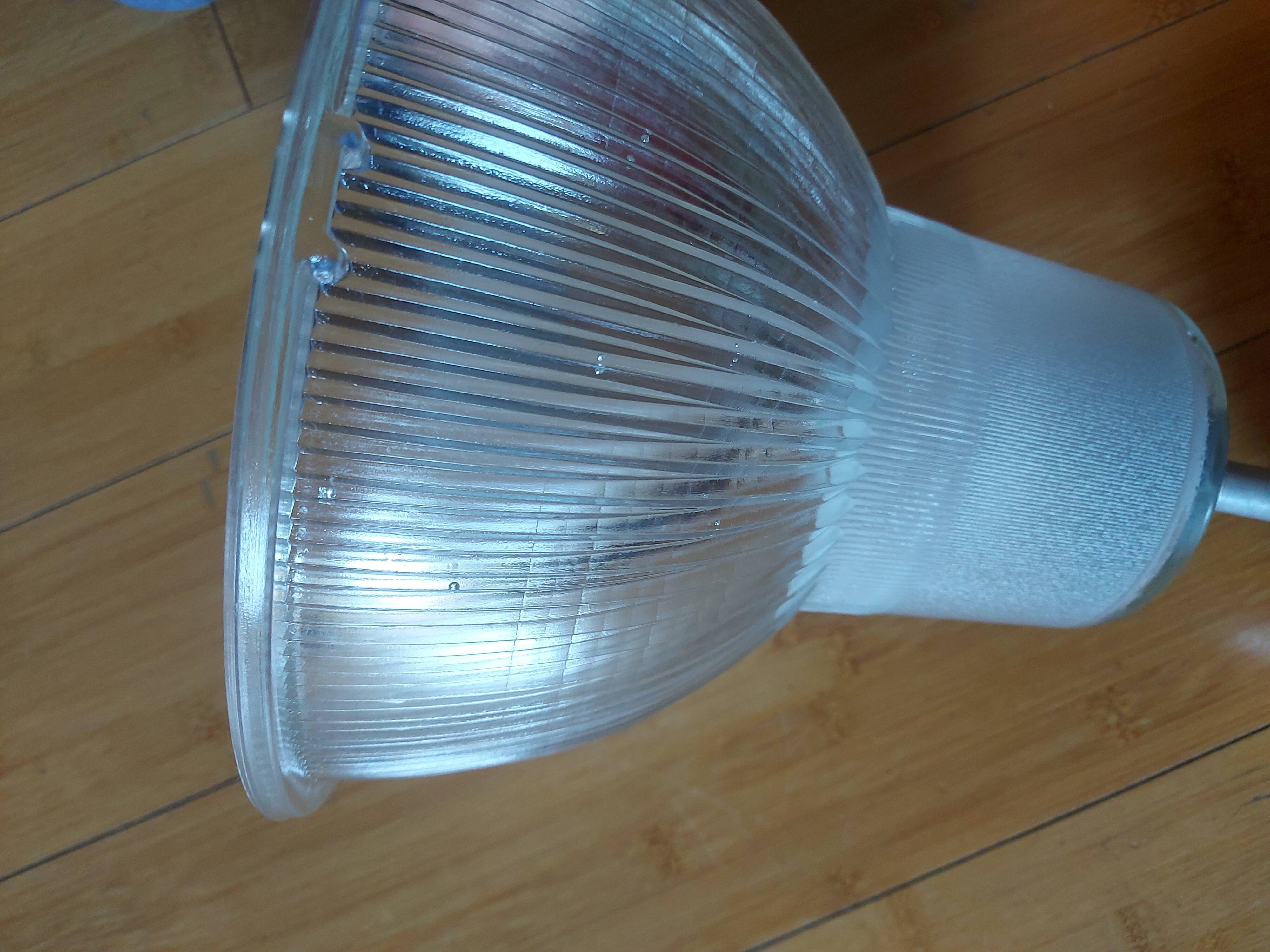 Suspension Holophane