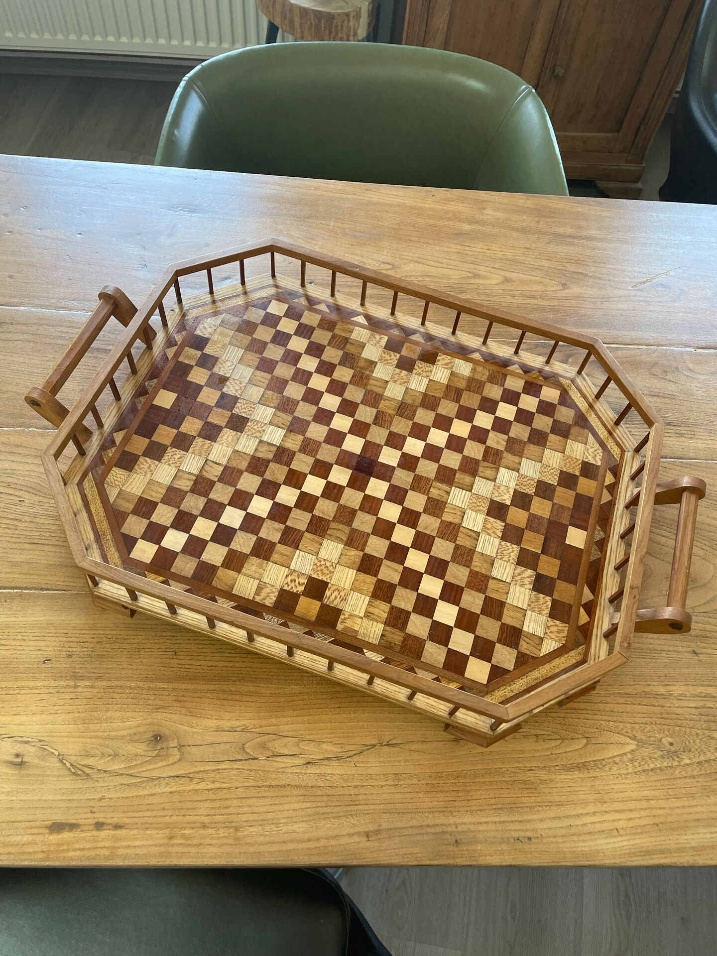 Large service tray in wood marquetry