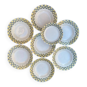 Assiettes creuses anciennes