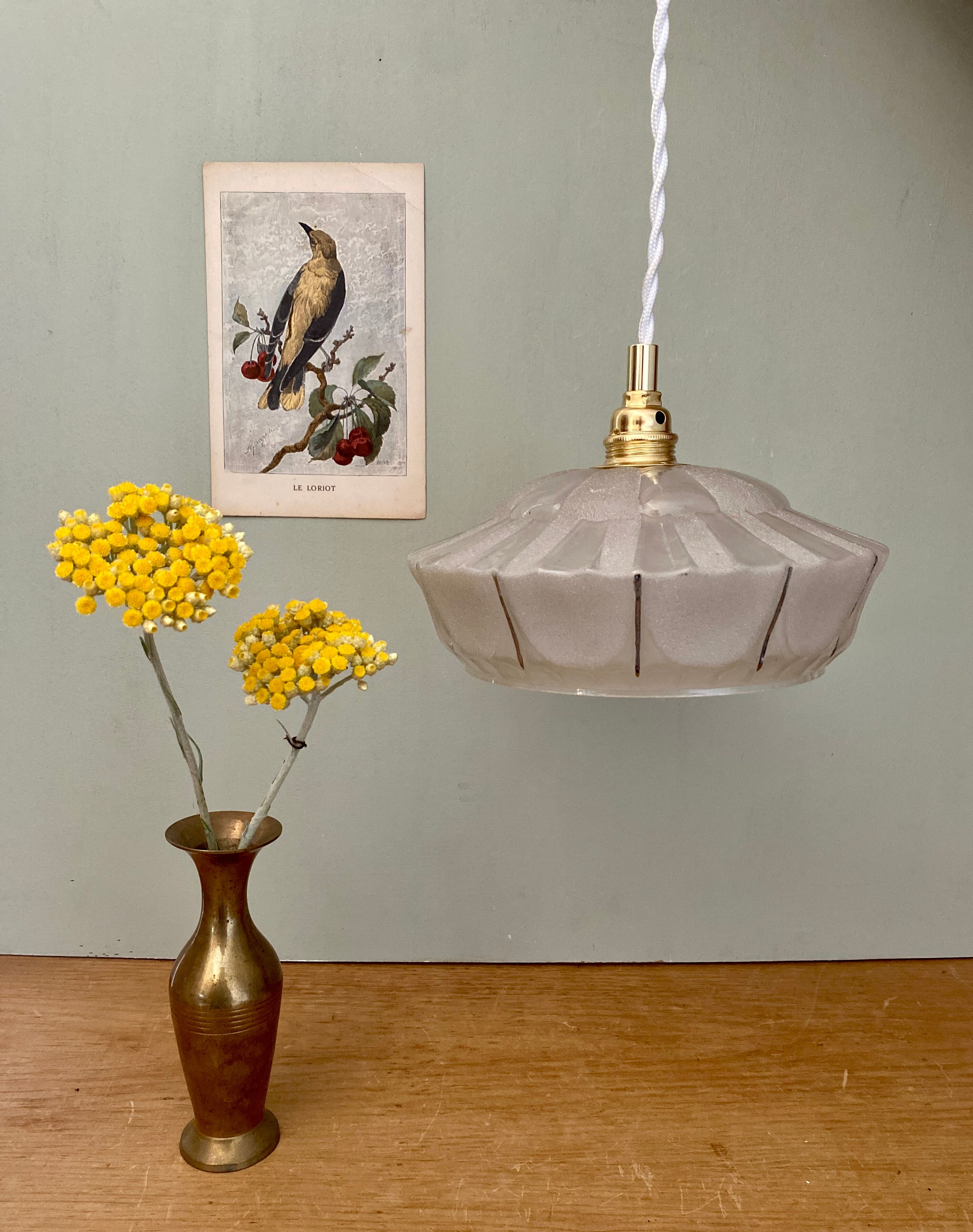 Suspension lamp vintage art deco glass