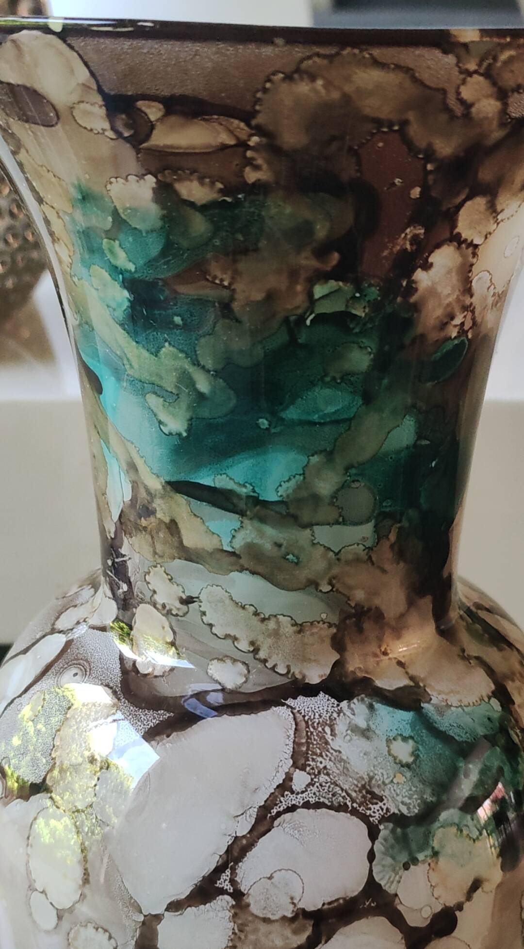 Marbled glass art ball vase. Murano style. Italy. Height 26 cm.
