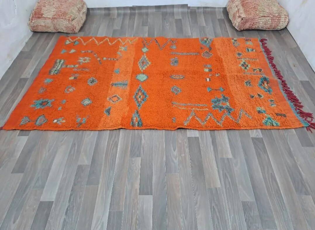 Large artisanal Moroccan rug 2.5 x 1.5 m