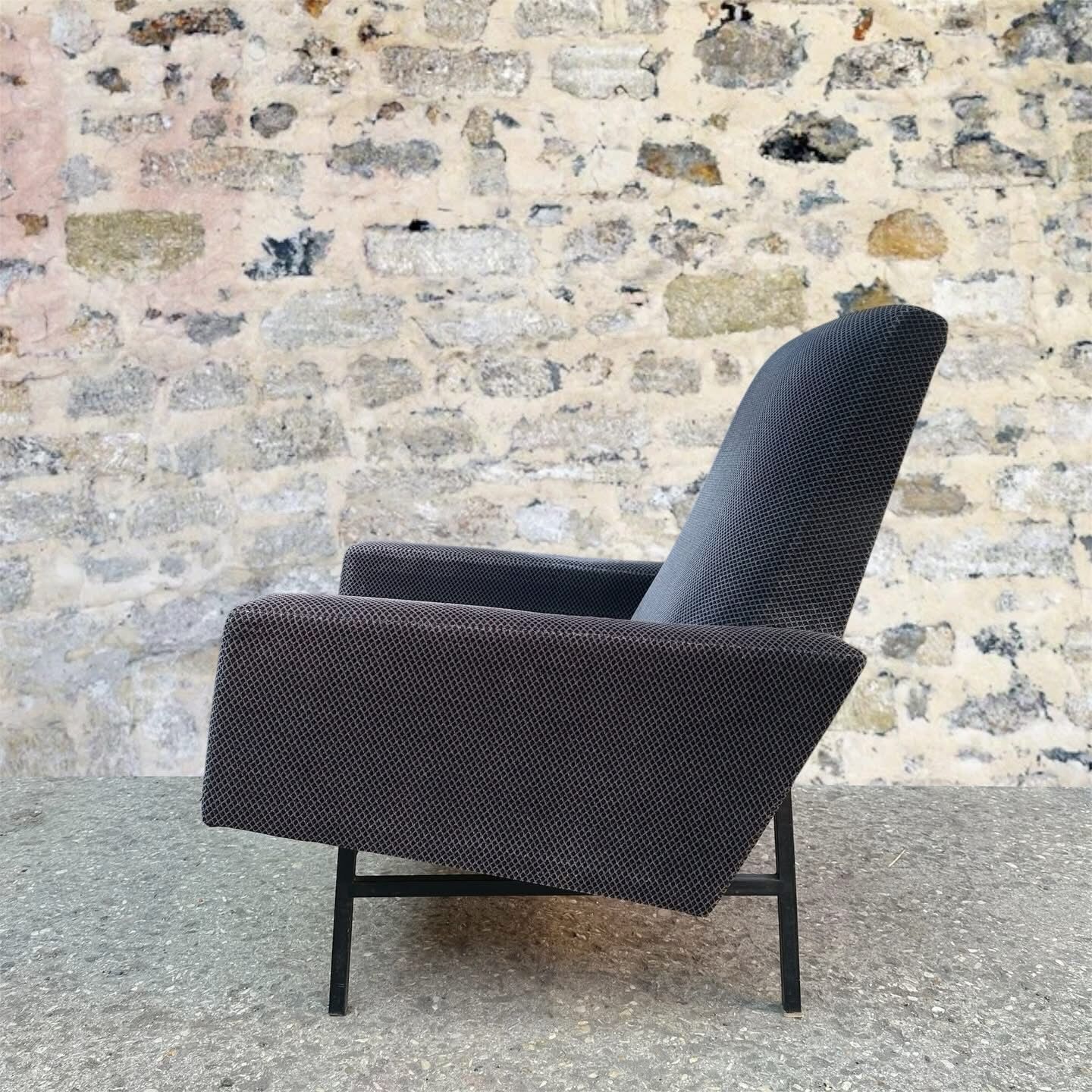 Fauteuil ARP modèle 642 édition Steiner, 1950