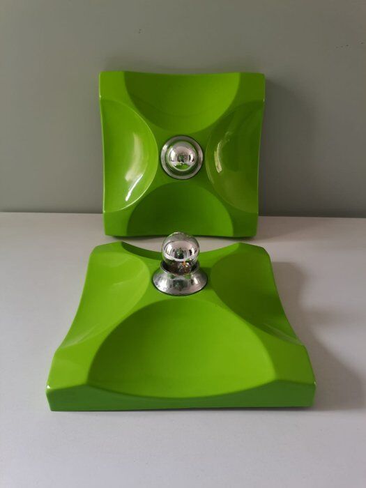 Pair of Italian sconces - Fael "Scudo"