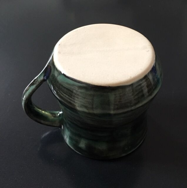Flame green ceramic mug