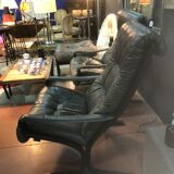 2 leather armchairs