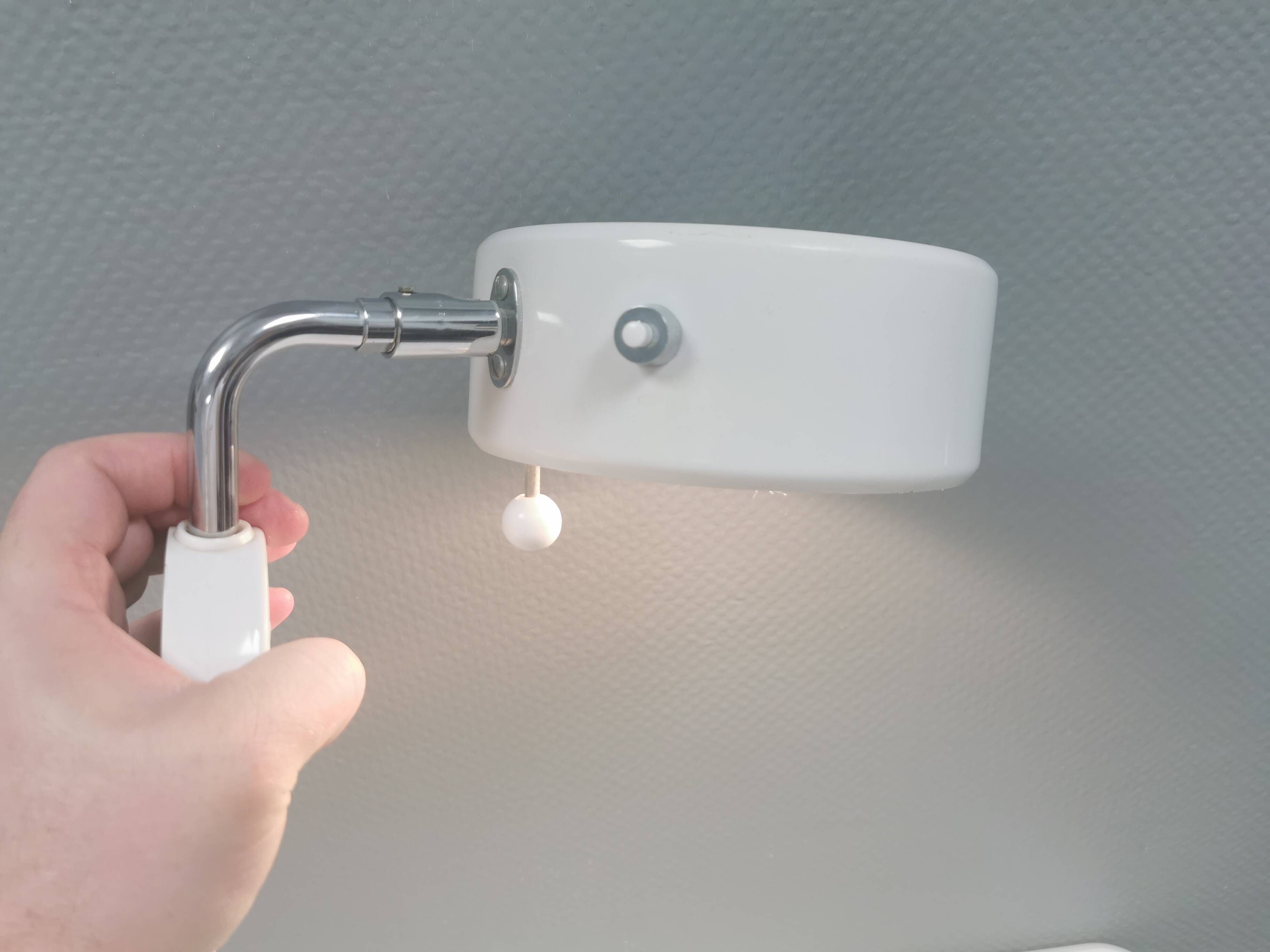 Wall lamp, by Anders Pehrsson in the 1960s for Ateljé Lyktan. Model Simris