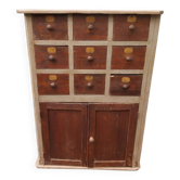 Seed grower's furniture