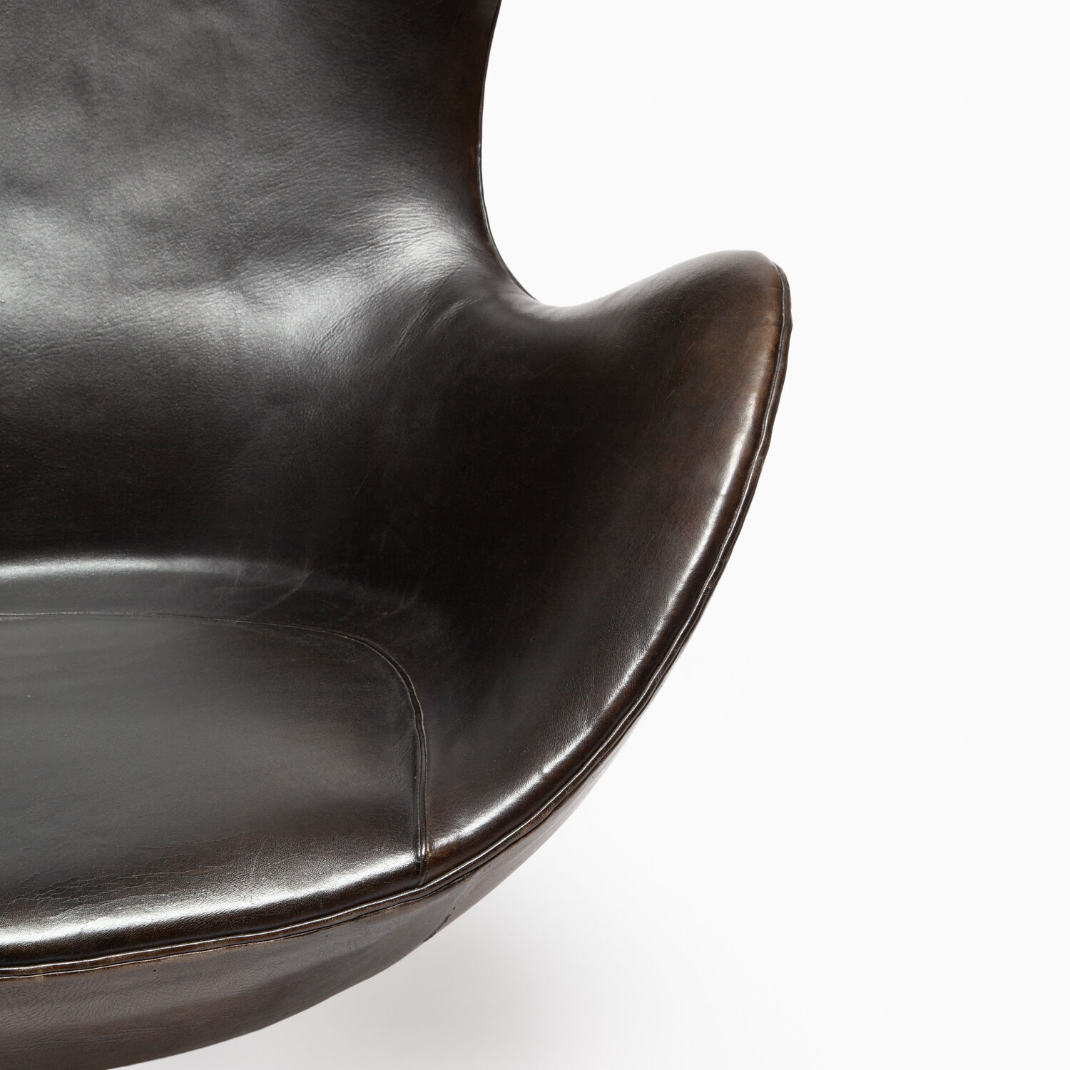 Egg Chair by Arne Jacobsen