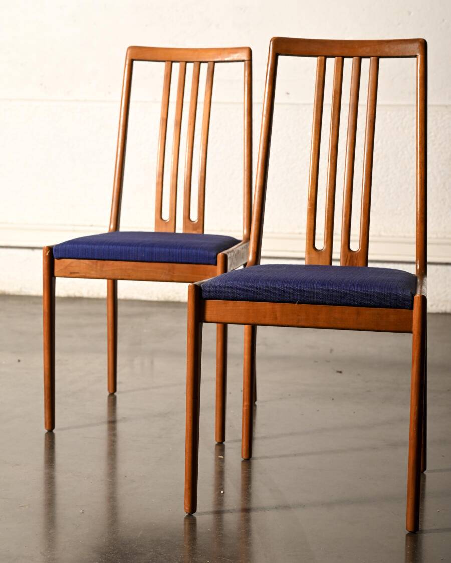 Paire de chaises Lübke vintage en bois et tissu bleu