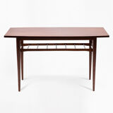 Table basse avec étagère ajourée