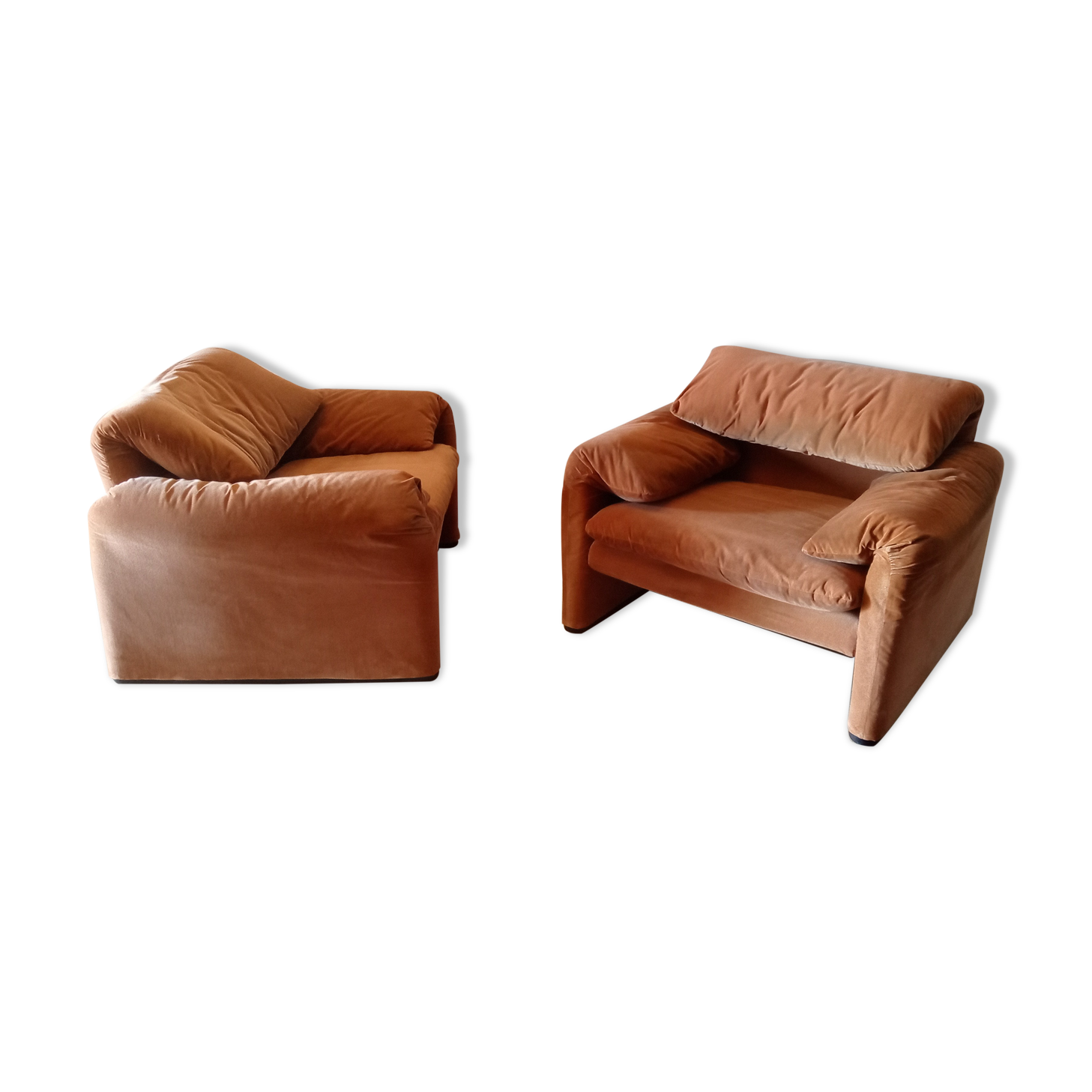 Pair of Maralunga armchairs by Vico Magistretti