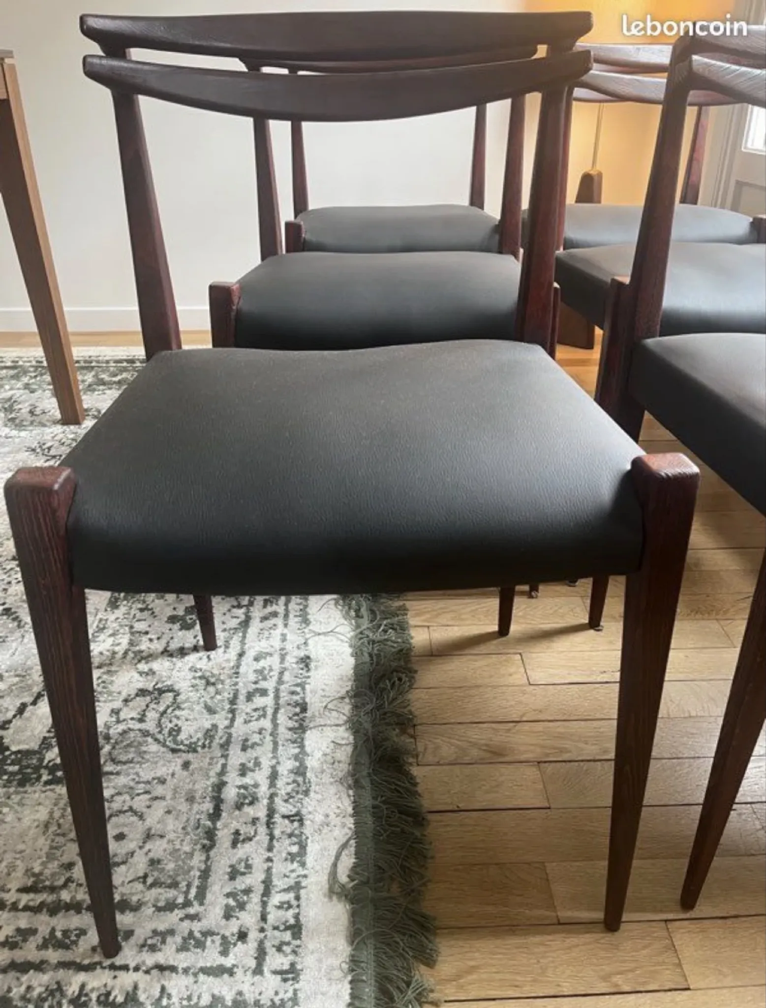 Lot 6 chaises scandinaves