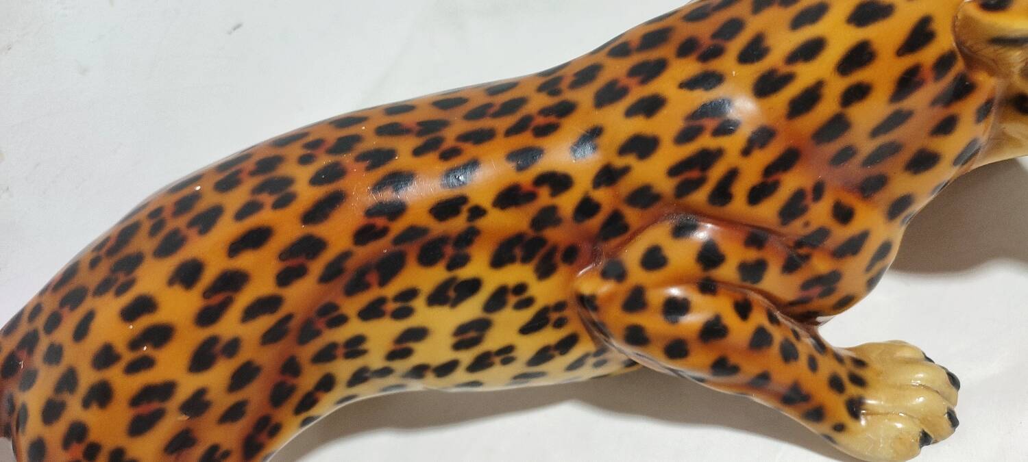 Tigre de cerámica. España, 1970s.