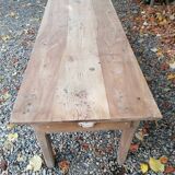 Table de ferme