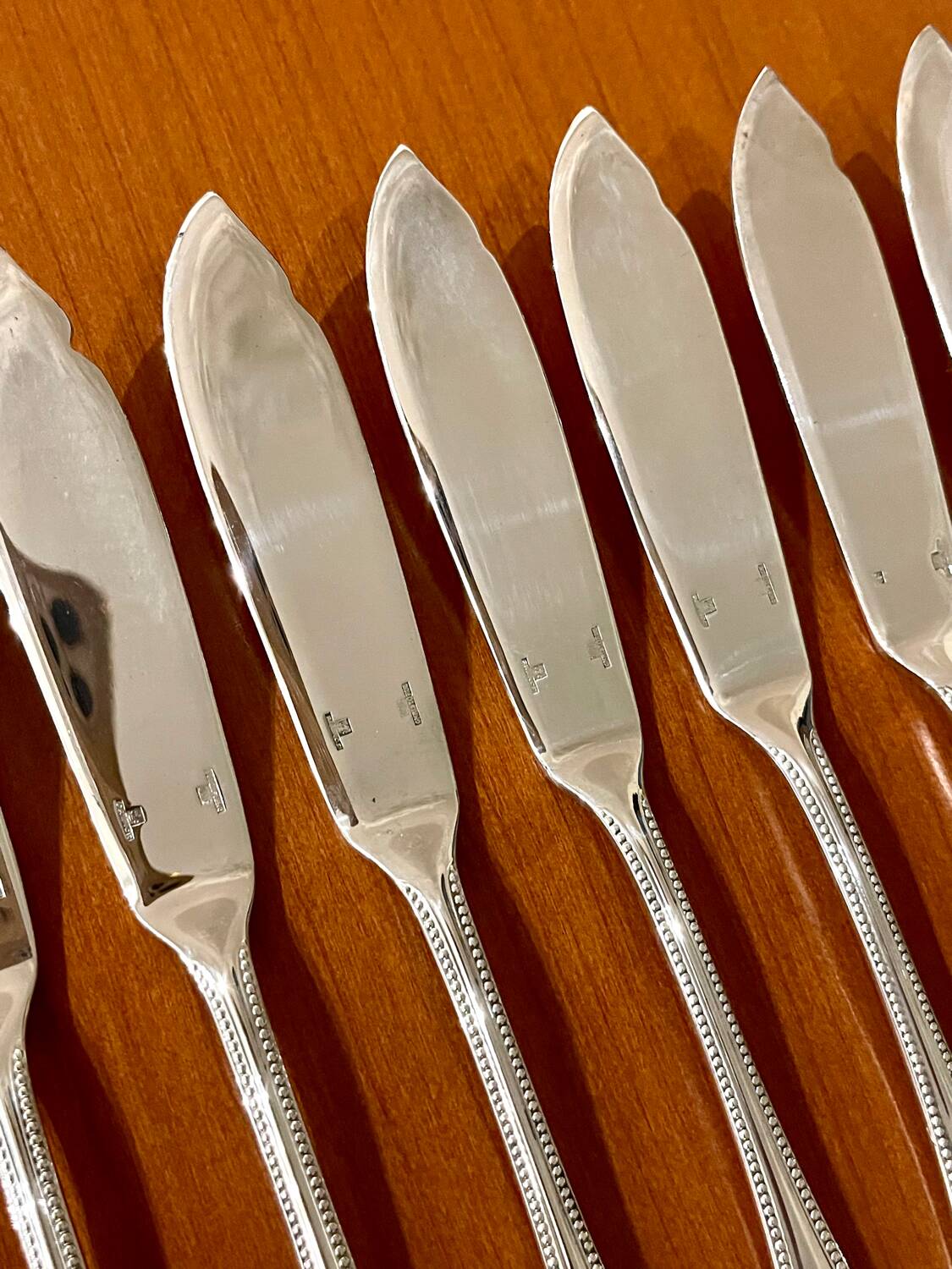 Christofle pearls 12 fish cutlery 24 pieces excellent condition