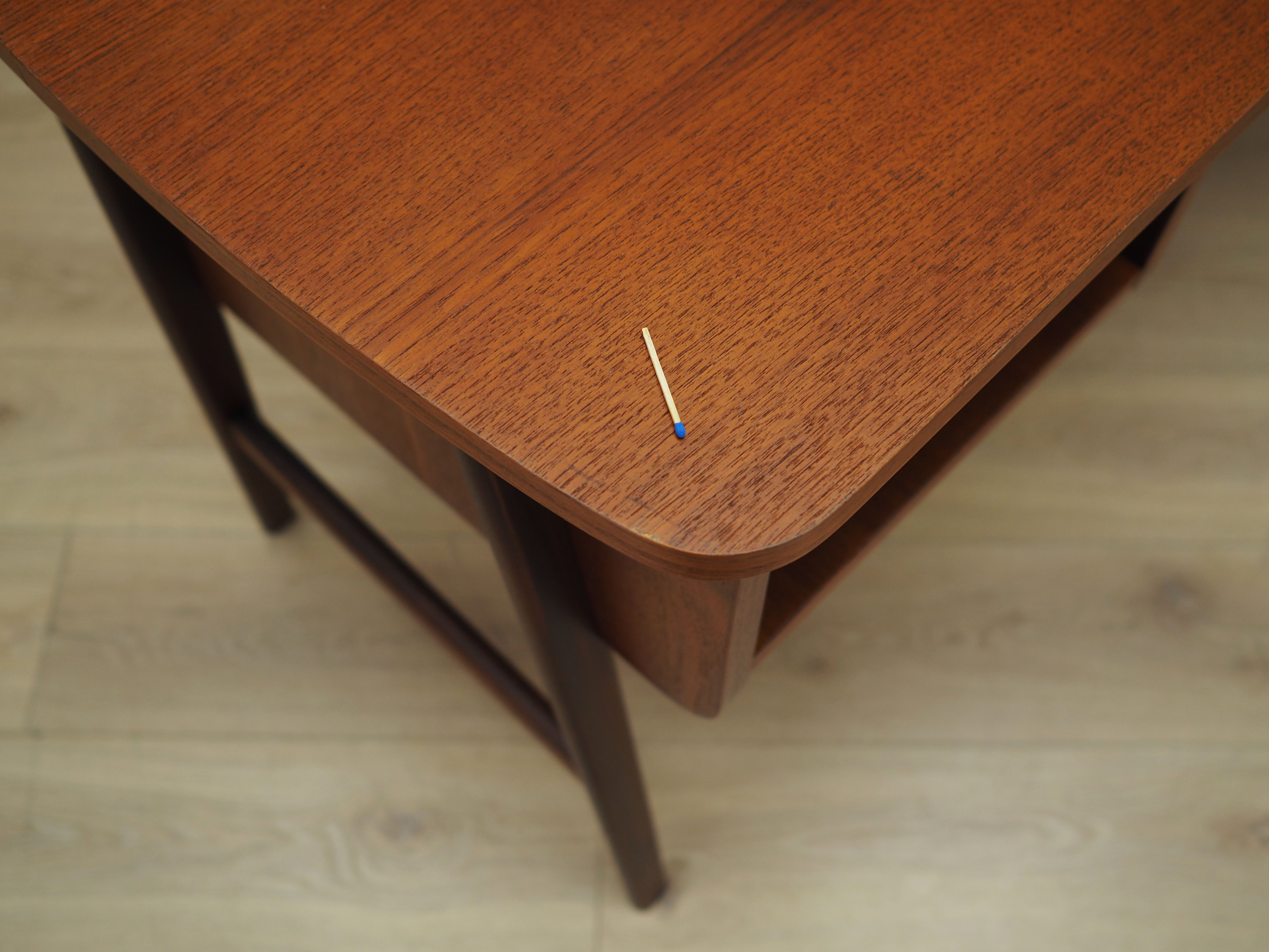 Teak desk, Danish design, 1970s, production: Denmark